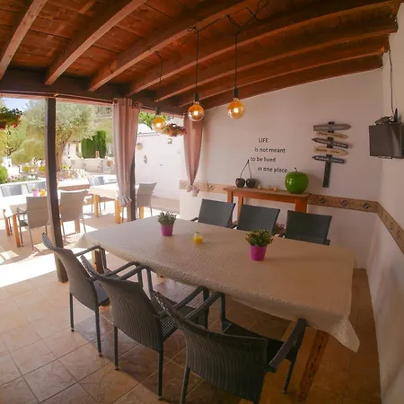 Casa Clavi Bed & Breakfast 4*